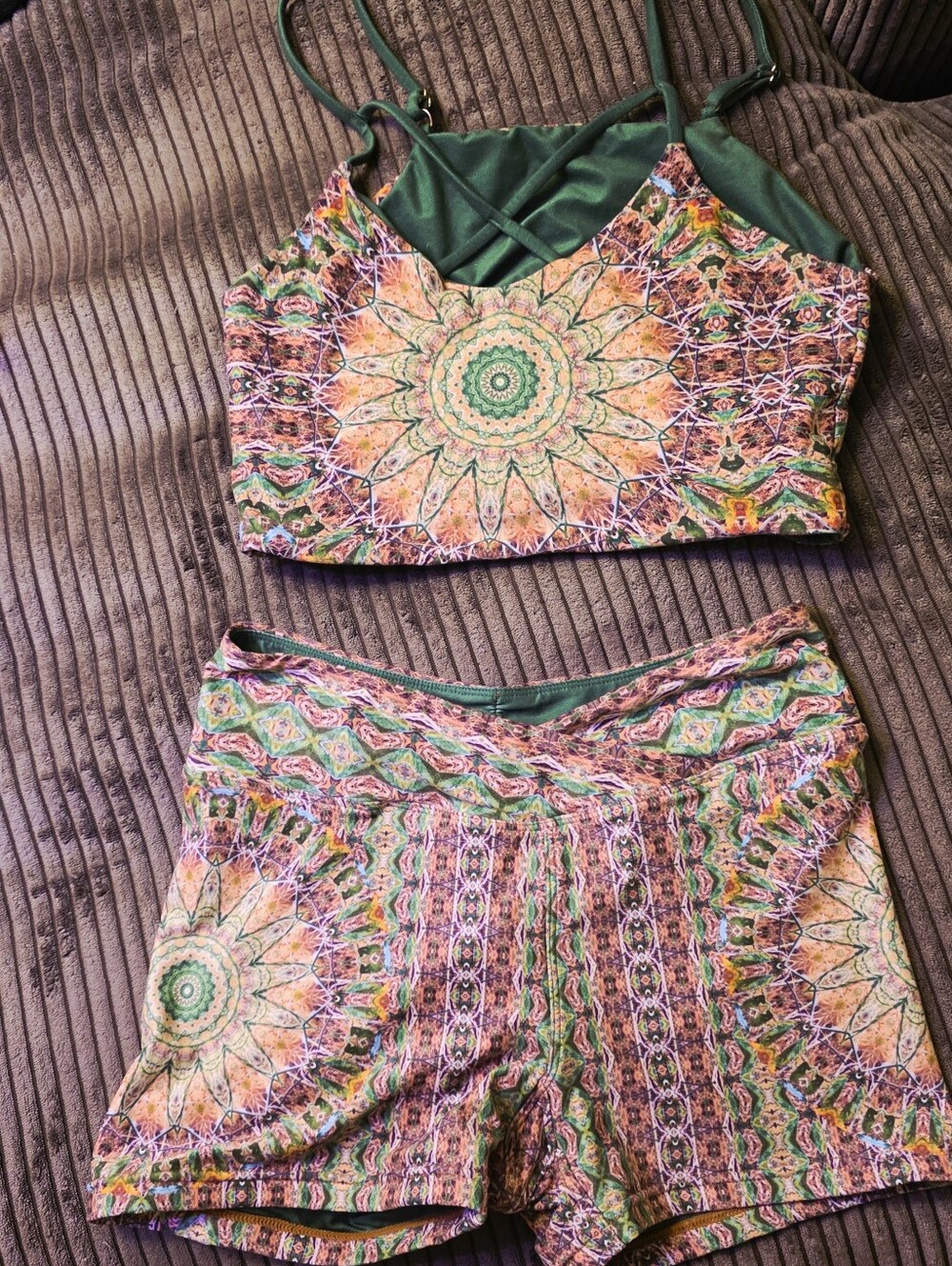 Wolven Green Kaleidoscope Mandala Active Set